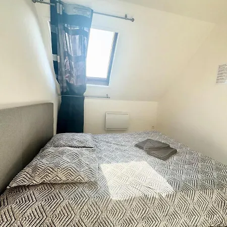 Le Saint Pathere - Proche A16 - Fibre * Calais