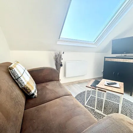 Le Saint Pathère - Proche A16 - Fibre Calais